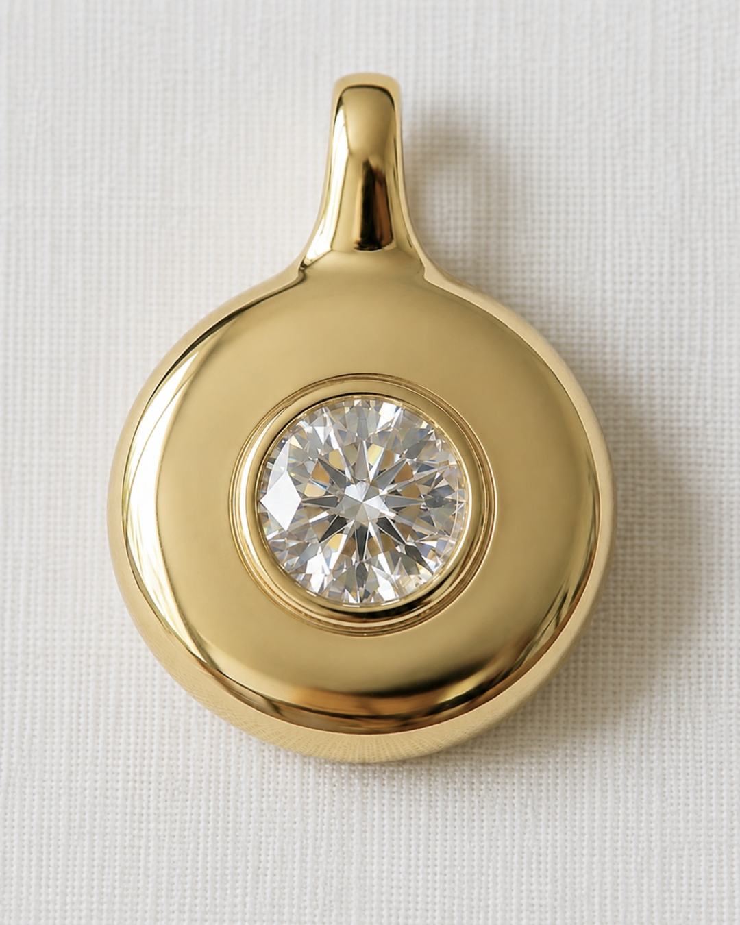 The Momento Pendant